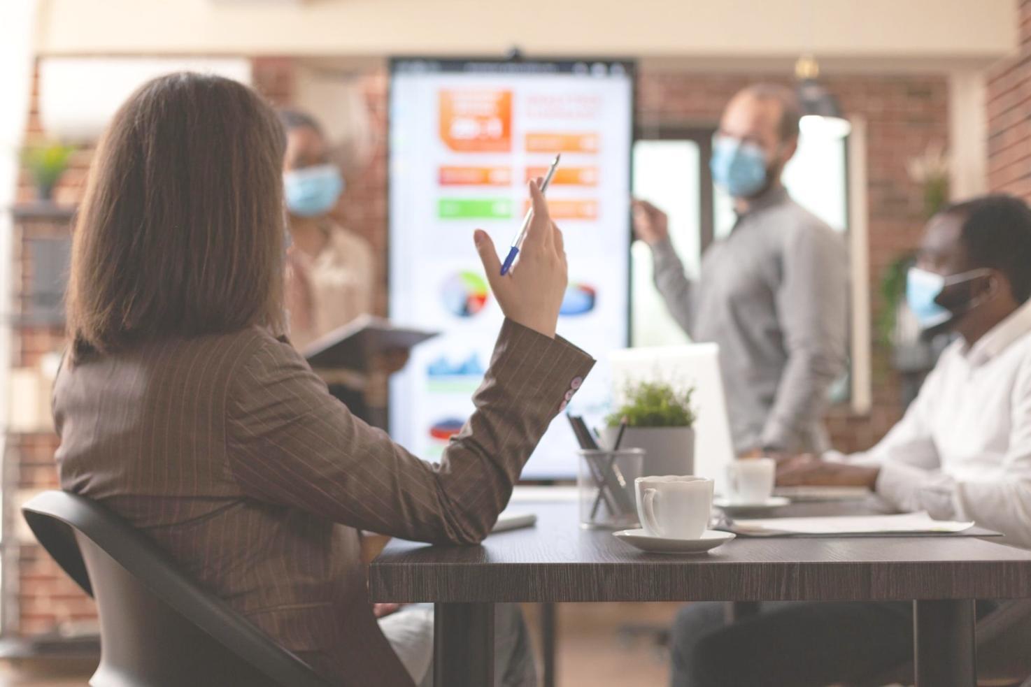 Processus d'apprentissage progressif en analyse financière